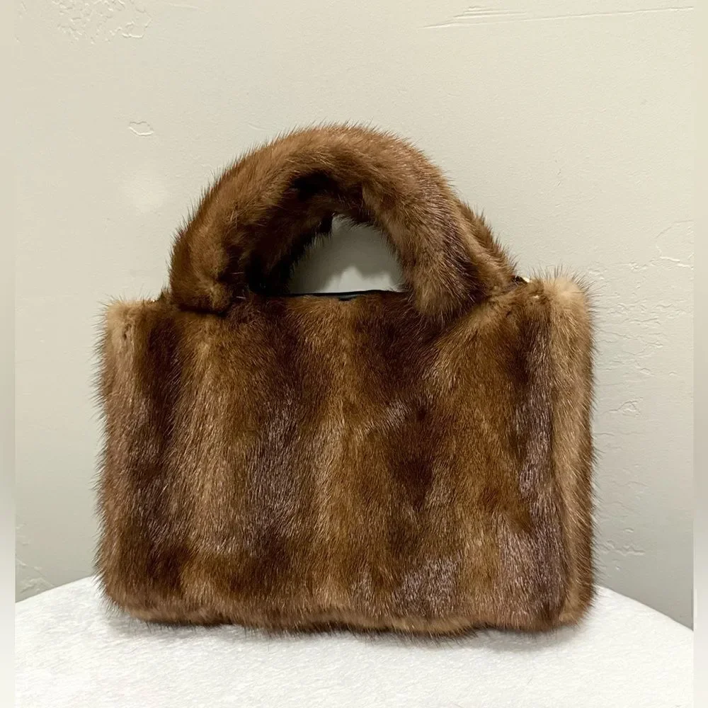 Handmade Real Muskrat Fur Top Handles Satchel With Mink Fur Flower Bag Charm